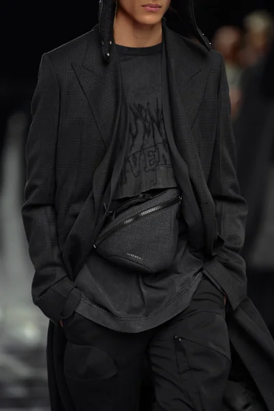 Look 65